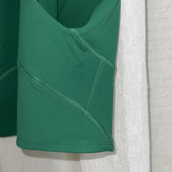 free people XL Green Never Better Movement Active Crop Sleeveless Camisole - Picture 11 of 13